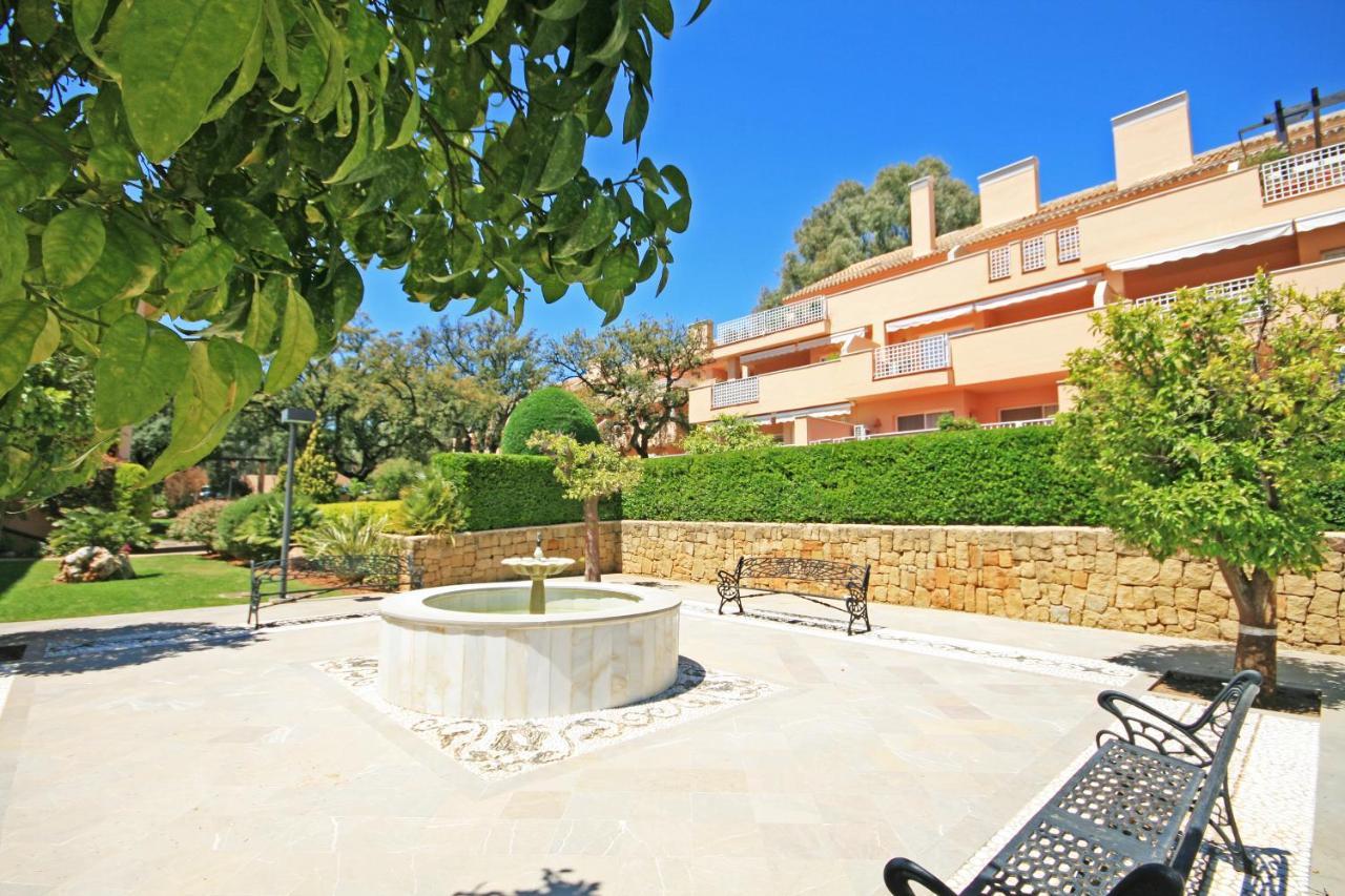 Ground Floor Apartment, Los Jardines De Santa Maria Elviria Marbella Exterior photo