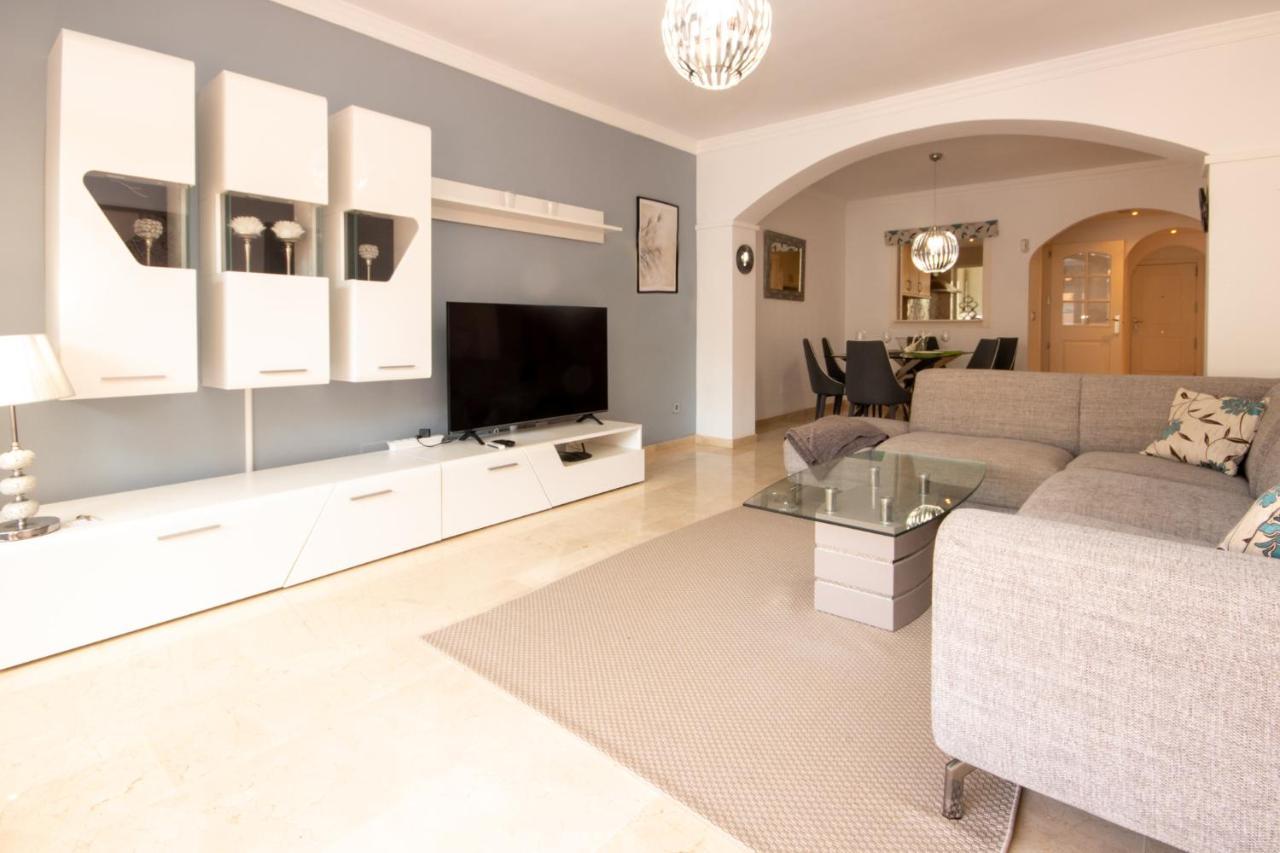 Ground Floor Apartment, Los Jardines De Santa Maria Elviria Marbella Exterior photo